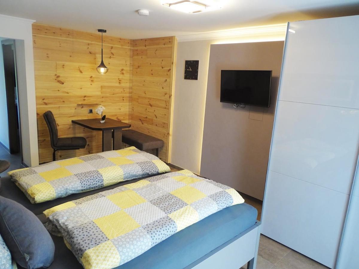 Ferienwohnung & App. Rosemarie Bad Birnbach Ngoại thất bức ảnh